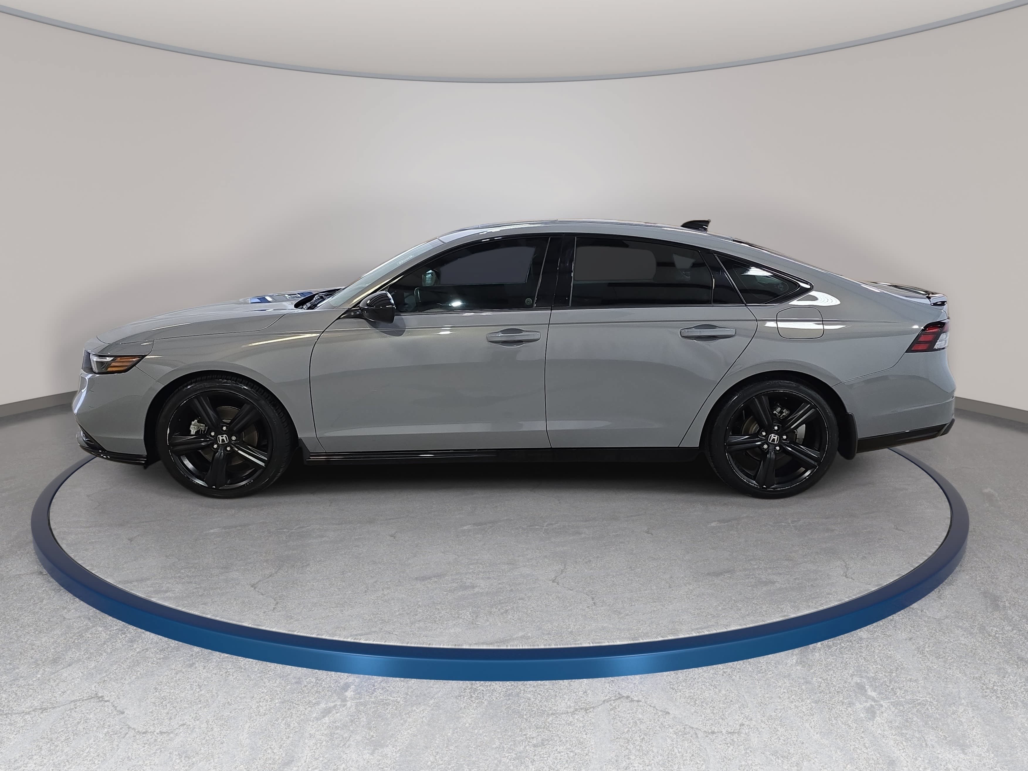 Certified 2024 Honda Accord Sport image 9