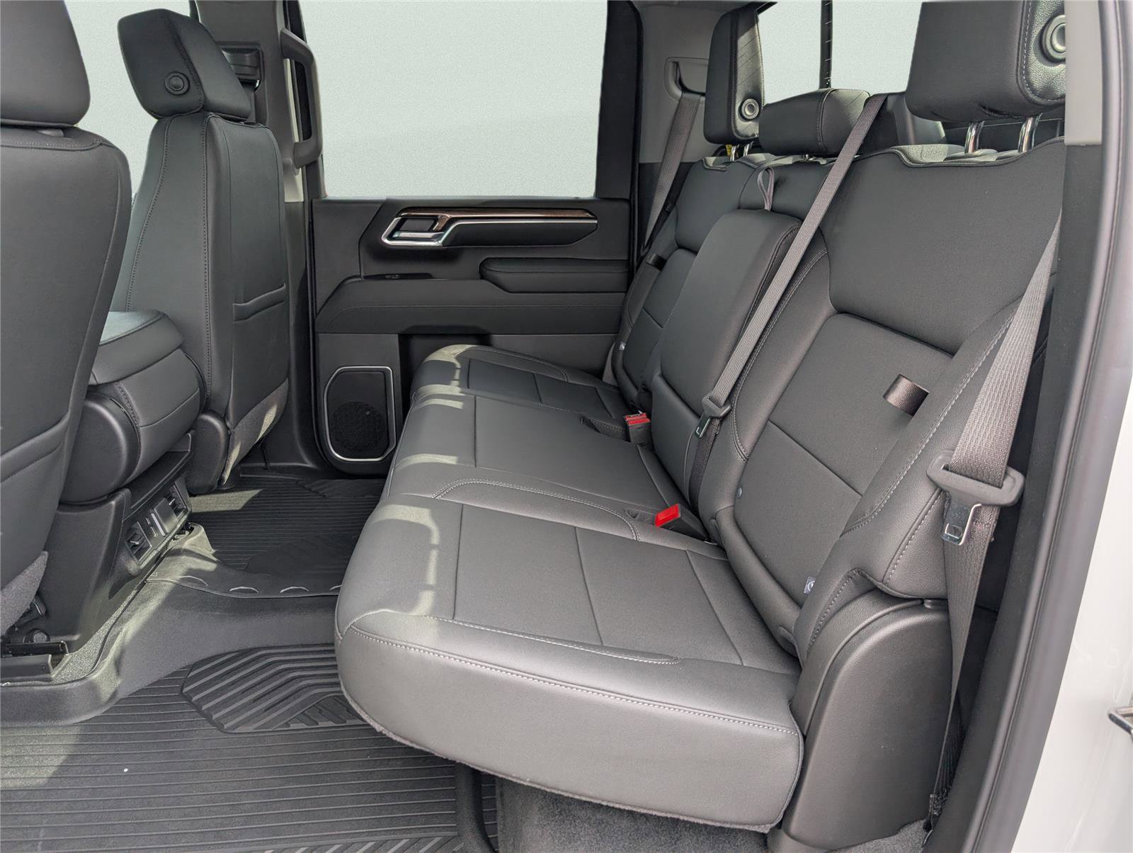 New 2026 Chevrolet Silverado 2500 LT image 17