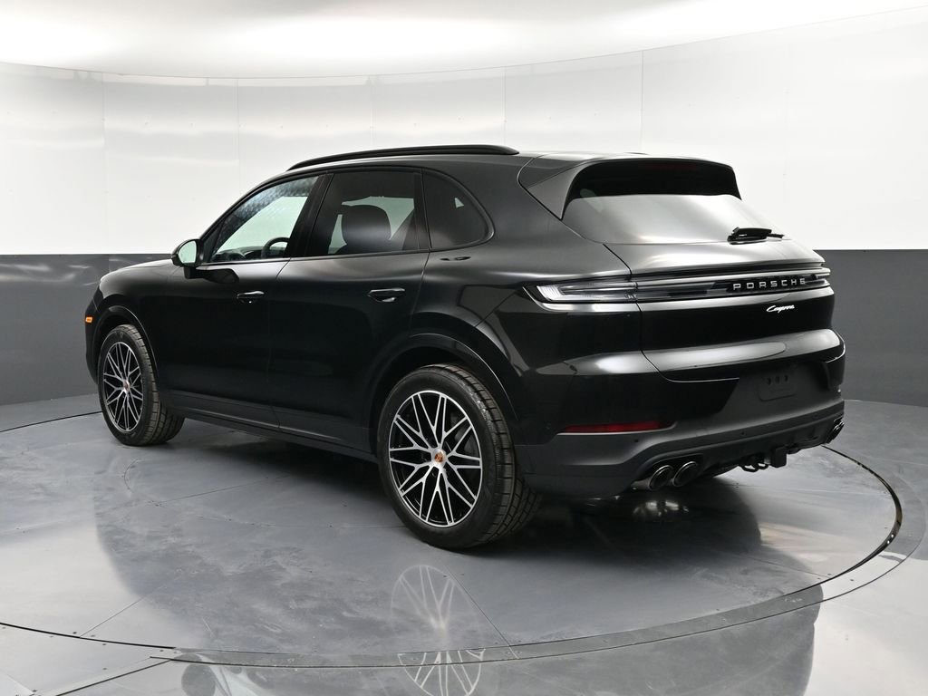 New 2026 Porsche Cayenne image 3