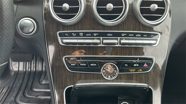 Used 2016 Mercedes-Benz C 300 4MATIC Sedan image 18