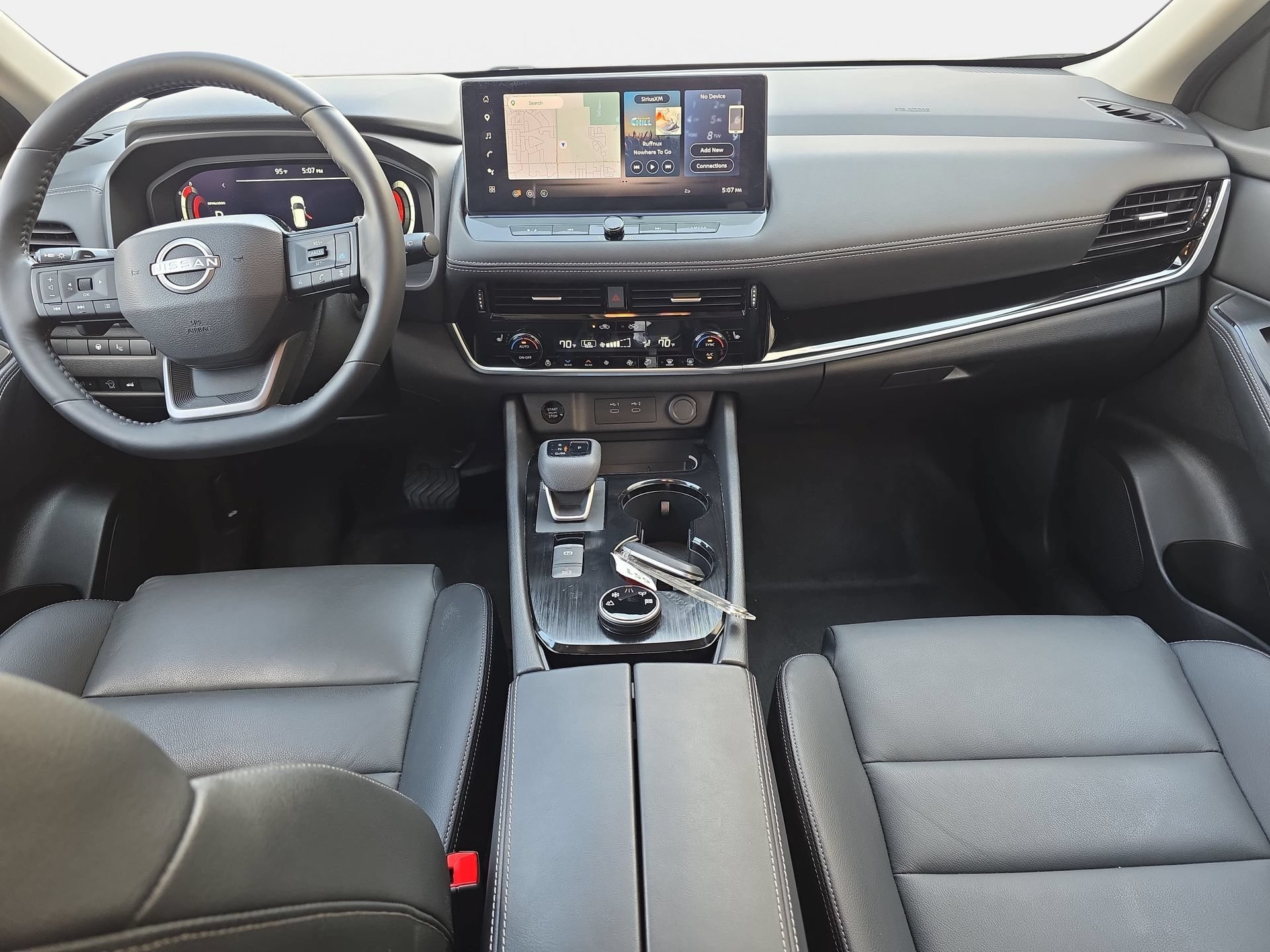 Used 2025 Nissan Rogue SL w/ SL Premium Package AWD/4WD image 9