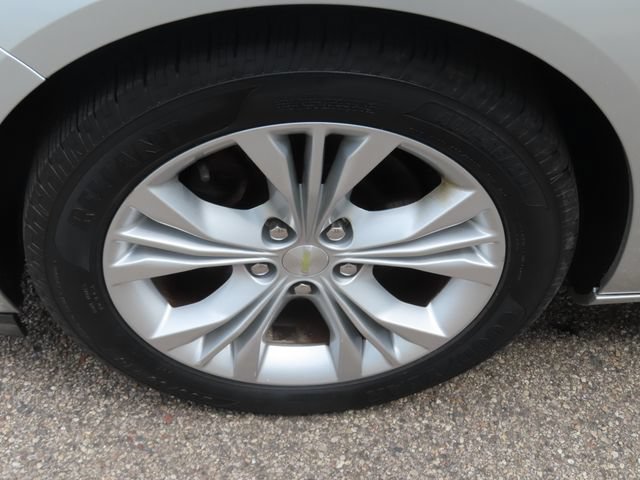 Used 2015 Chevrolet Impala LT w/ Convenience Package FWD image 14