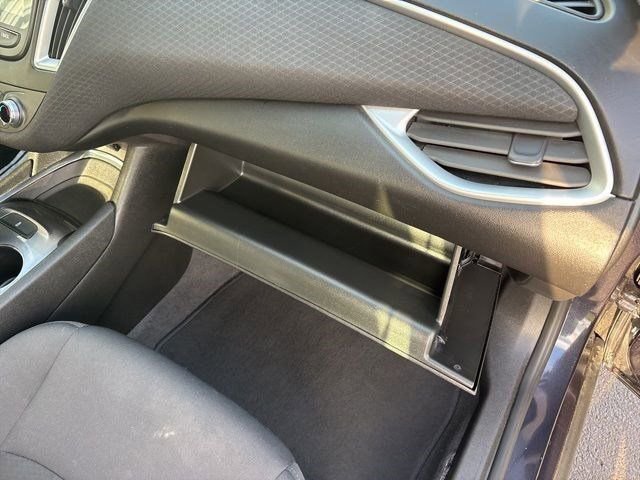 Used 2023 Chevrolet Malibu LT image 42