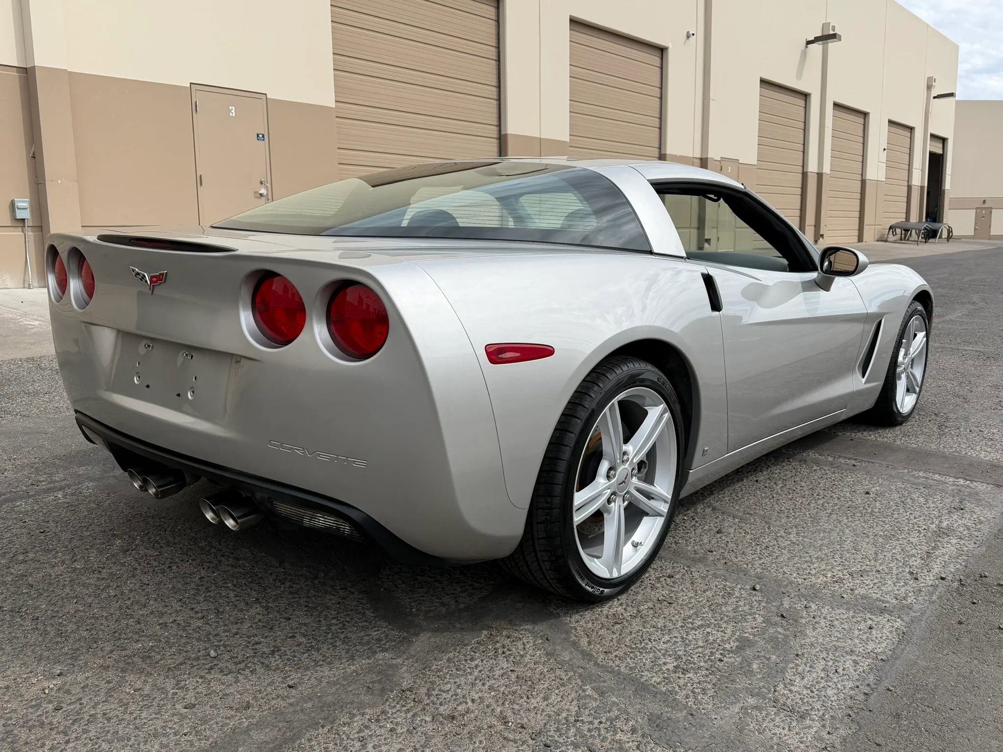 Used 2008 Chevrolet Corvette Coupe image 9