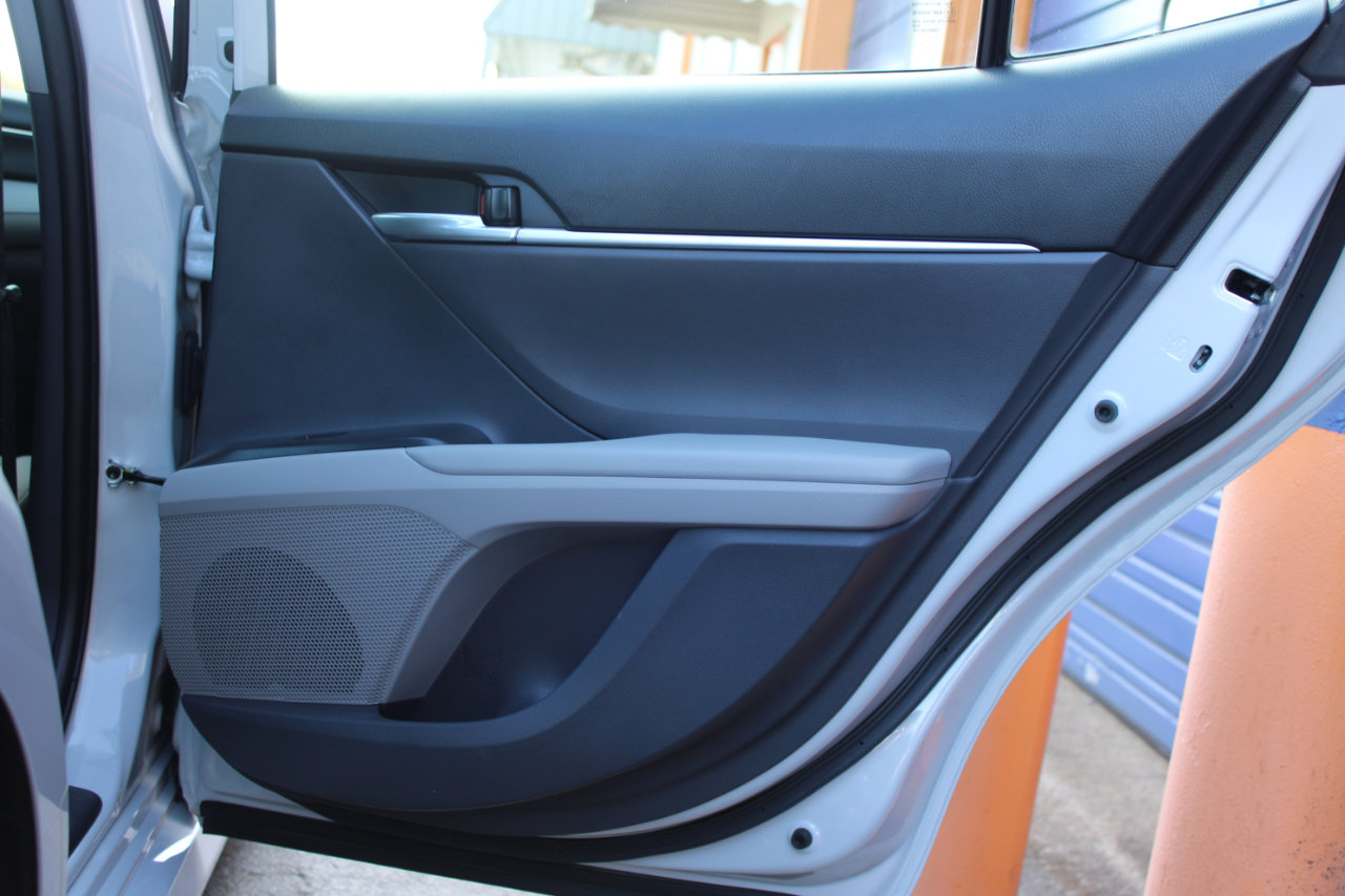 Used 2023 Toyota Camry LE image 38