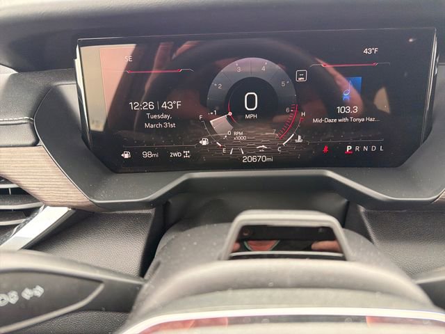 Used 2024 GMC Acadia Denali w/ Super Cruise Package image 18