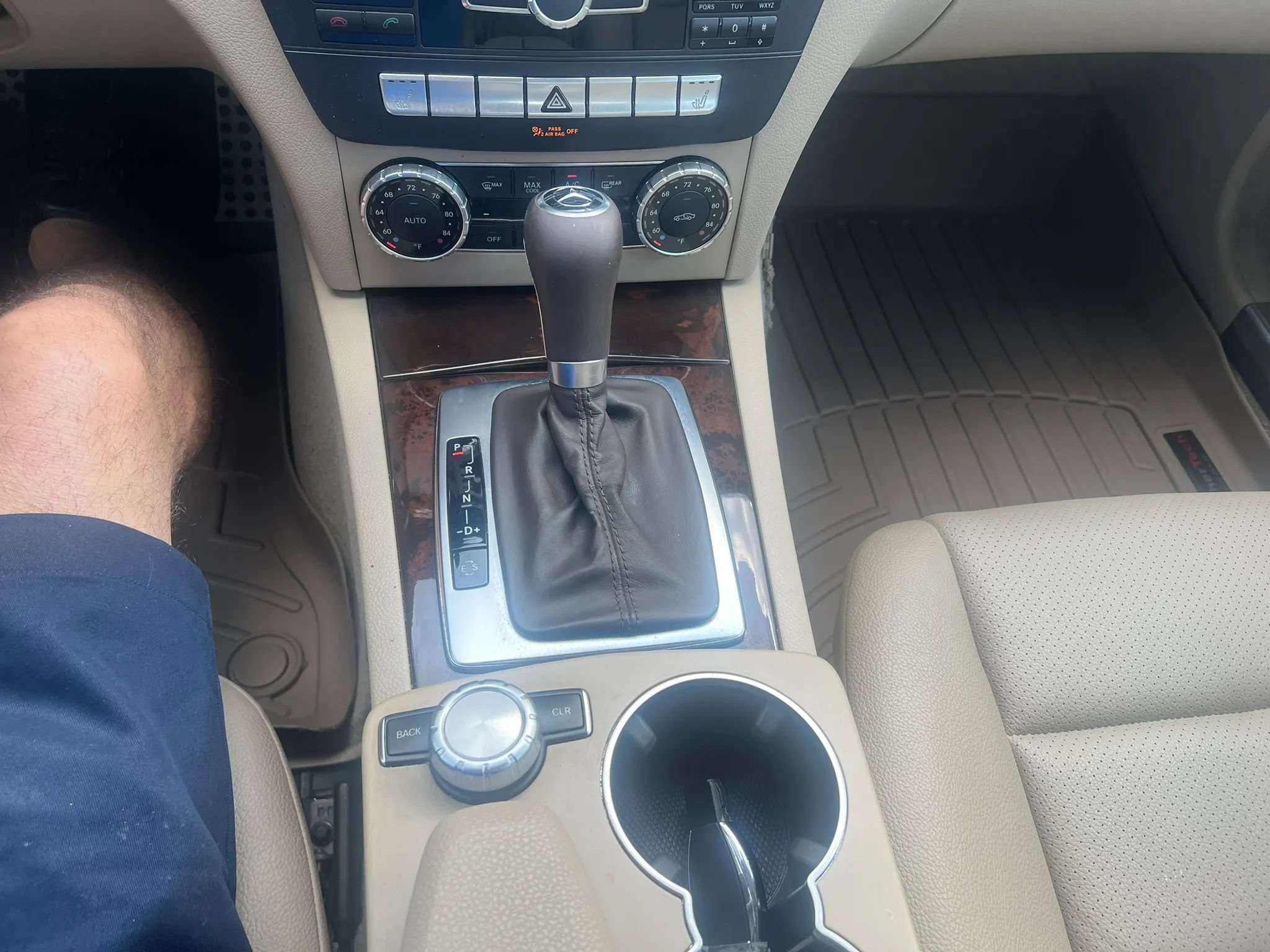 Used 2014 Mercedes-Benz C 250 Sedan image 12