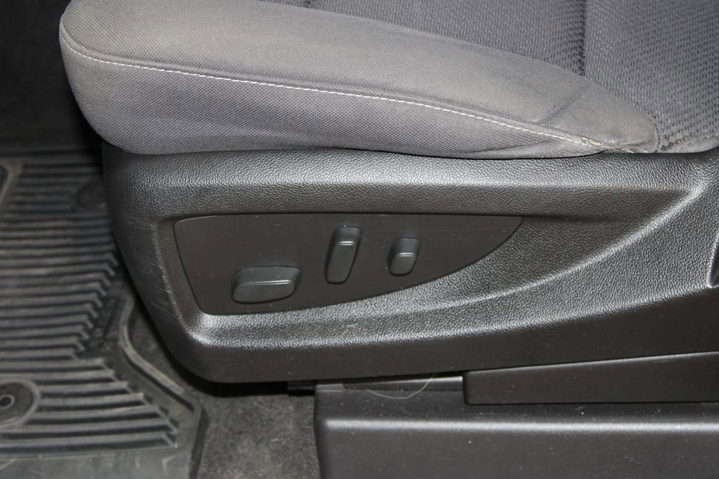 Used 2018 Chevrolet Silverado 1500 LT w/ Texas Edition image 37