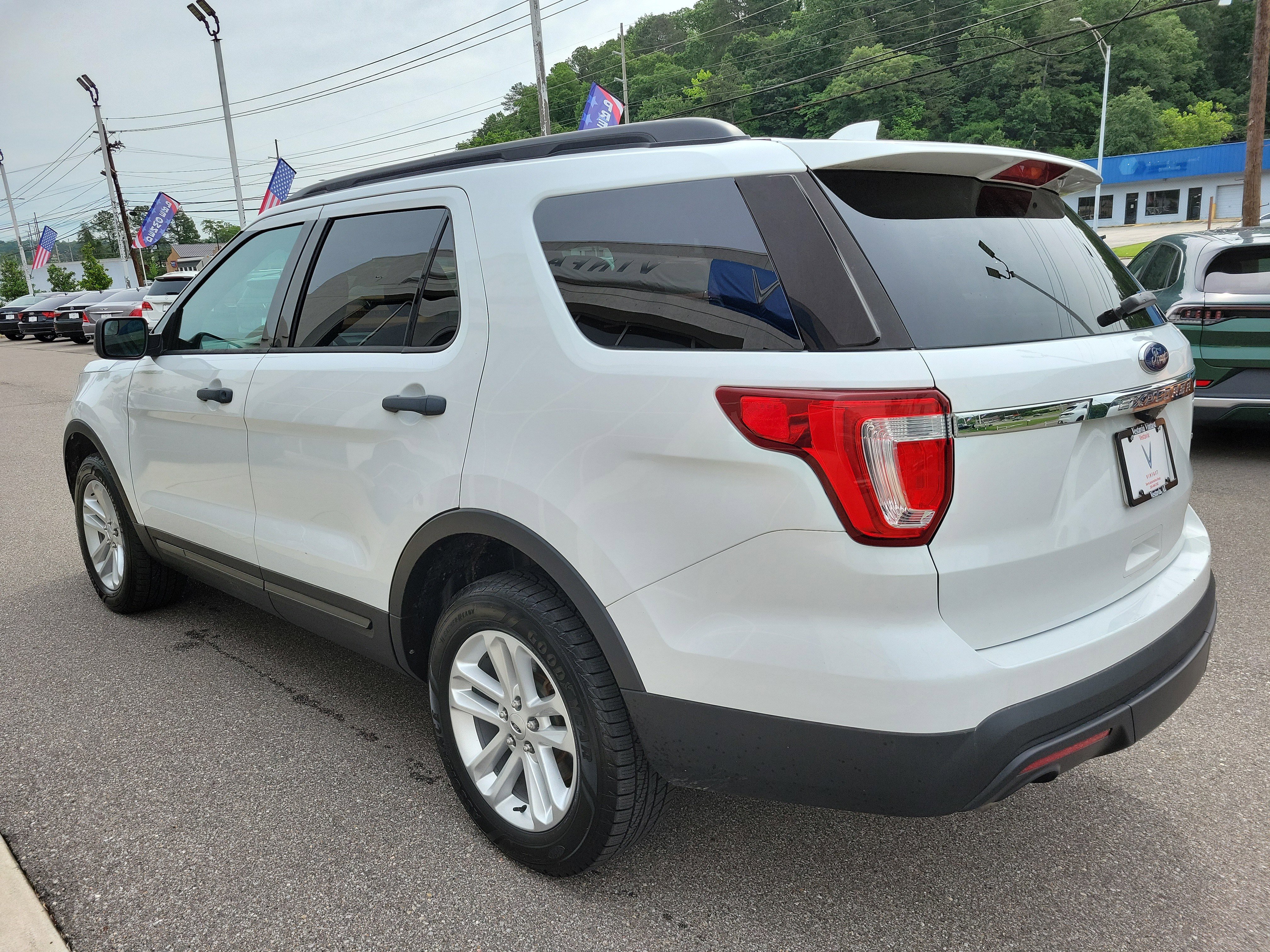 Used 2016 Ford Explorer 4WD image 7