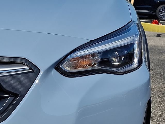 Certified 2022 Subaru Crosstrek 2.5i Limited w/ Moonroof Package 2 AWD/4WD image 9