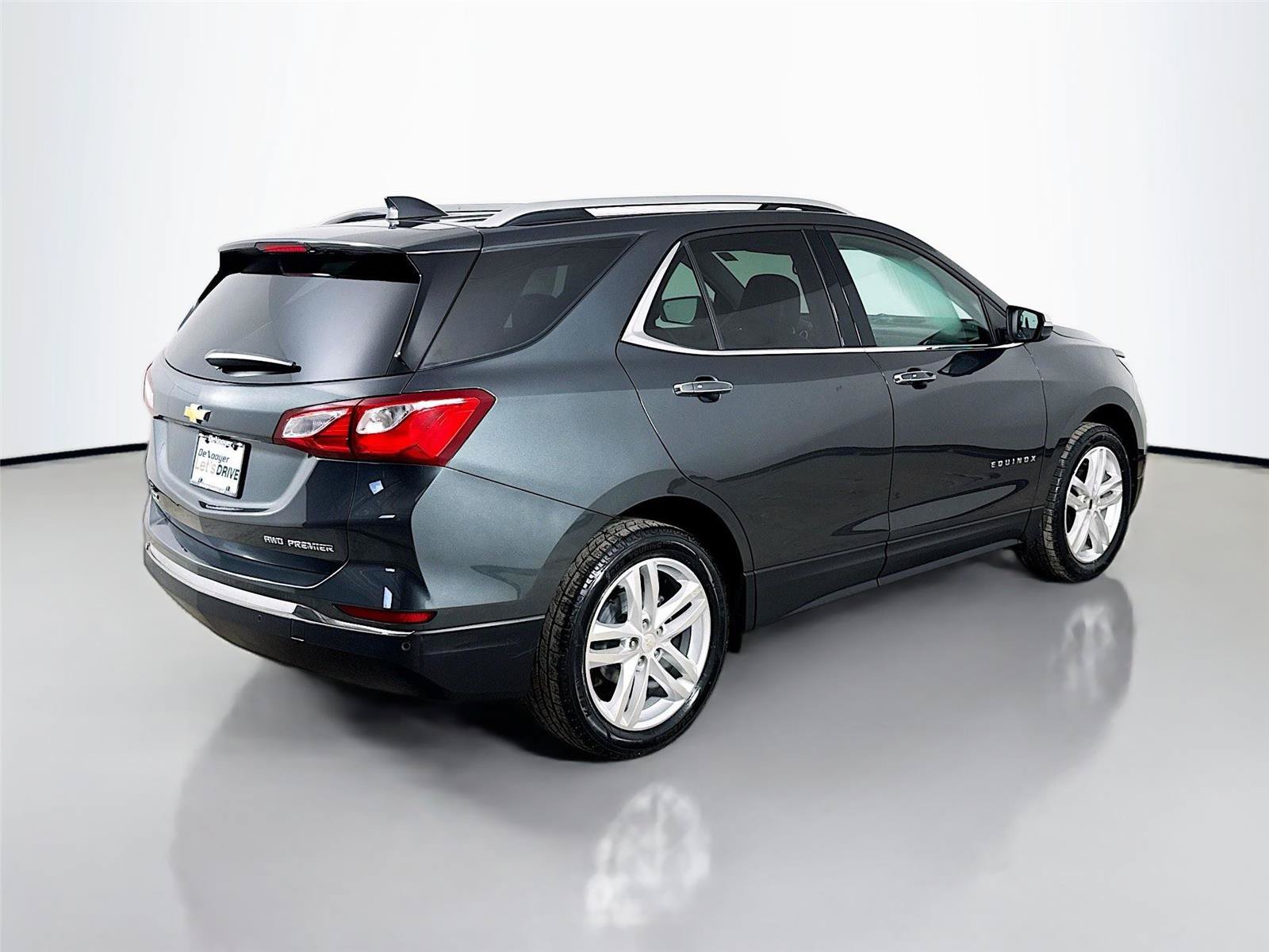 Used 2019 Chevrolet Equinox Premier AWD/4WD image 9