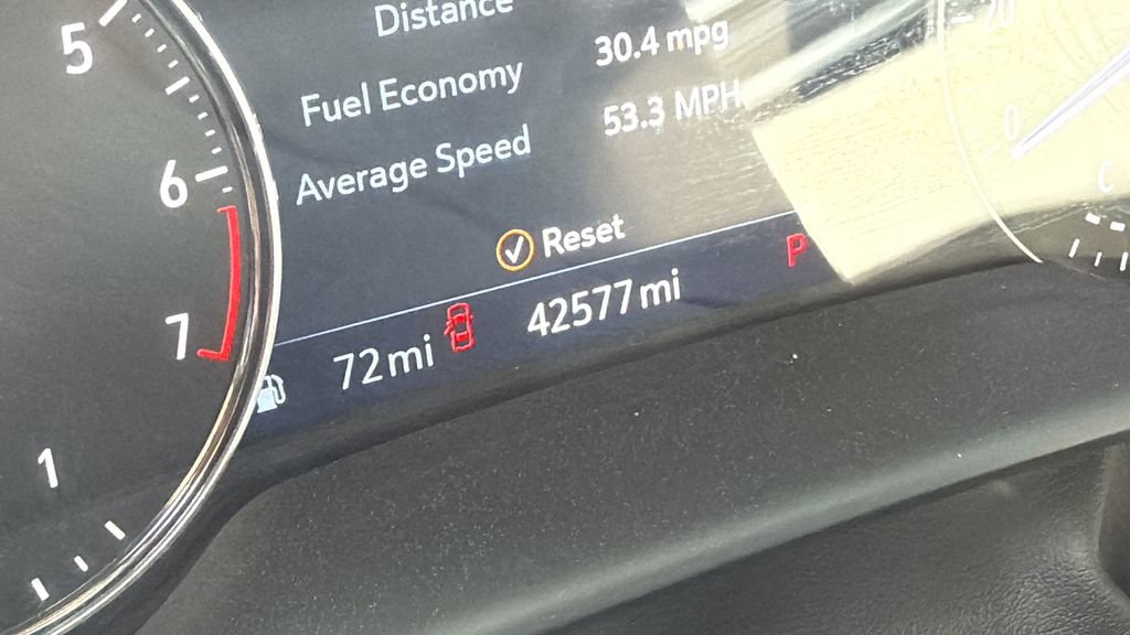 Used 2023 Buick Envision Avenir image 23