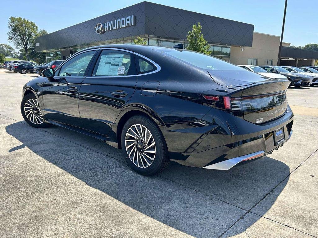 New 2026 Hyundai Sonata Limited FWD image 30