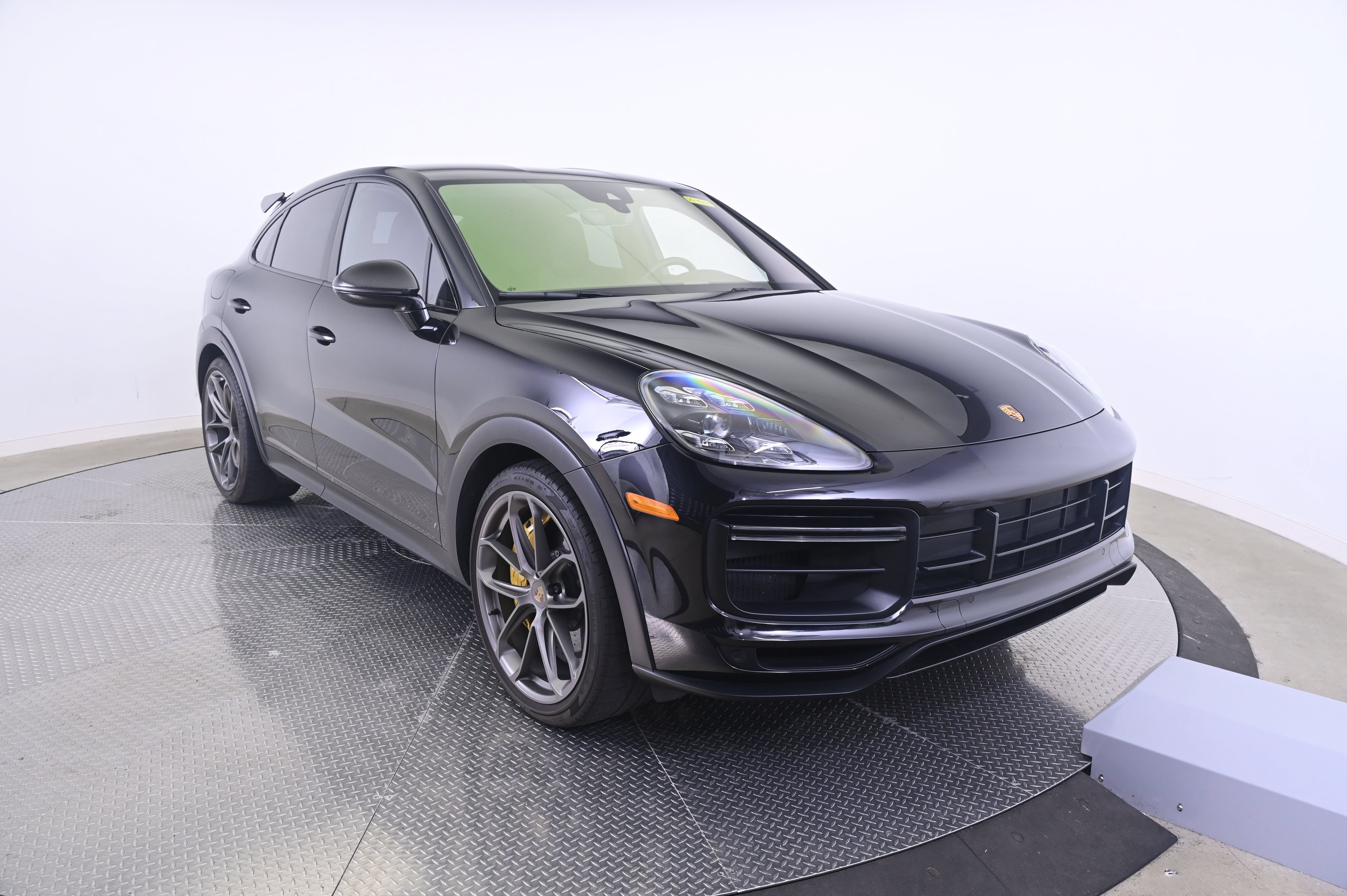 Certified 2022 Porsche Cayenne Turbo GT AWD/4WD image 9