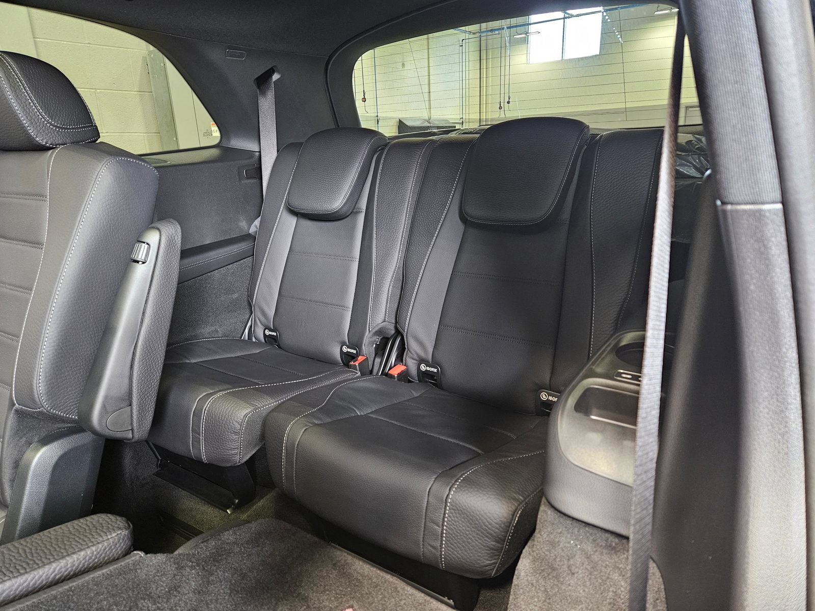 New 2026 Mercedes-Benz GLS 450 4MATIC image 17