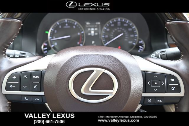 Used 2016 Lexus ES 350 w/ Navigation System Package image 11