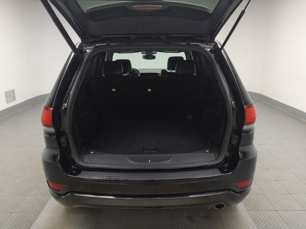 Used 2018 Jeep Grand Cherokee Altitude AWD/4WD image 29