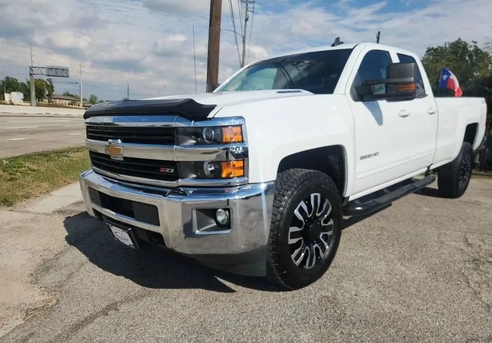 Used 2016 Chevrolet Silverado 2500 LT w/ LT Fleet Convenience Package AWD/4WD image 6