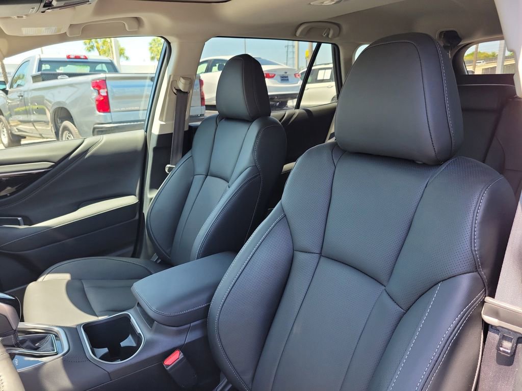 Certified 2025 Subaru Outback Touring w/ Popular Package #2 AWD/4WD image 22