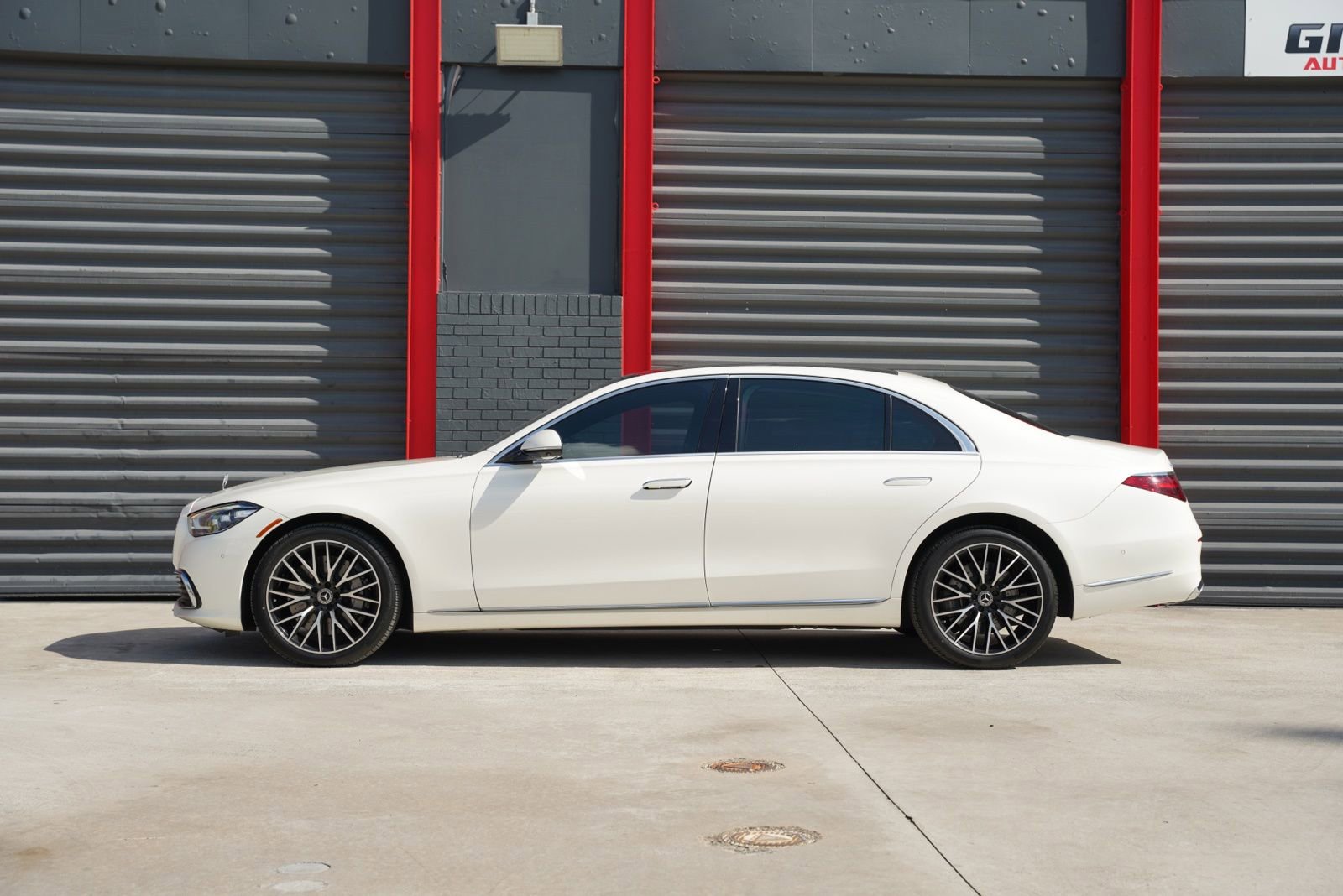 Used 2023 Mercedes-Benz S 500 4MATIC image 9