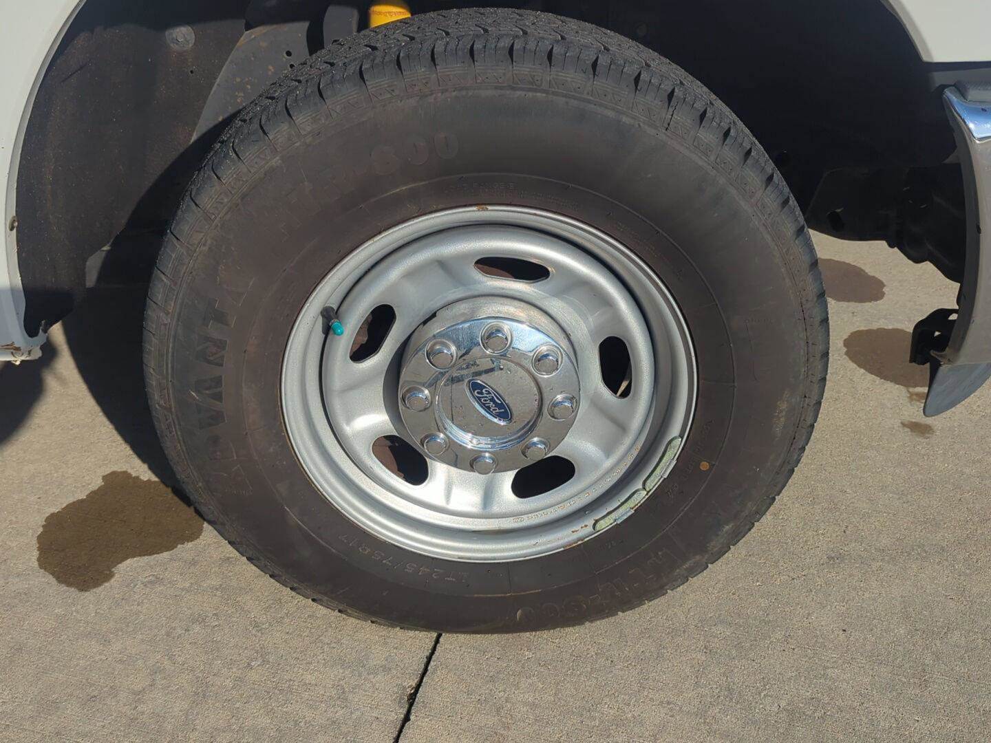 Used 2016 Ford F250 XL w/ Power Equipment Group image 31