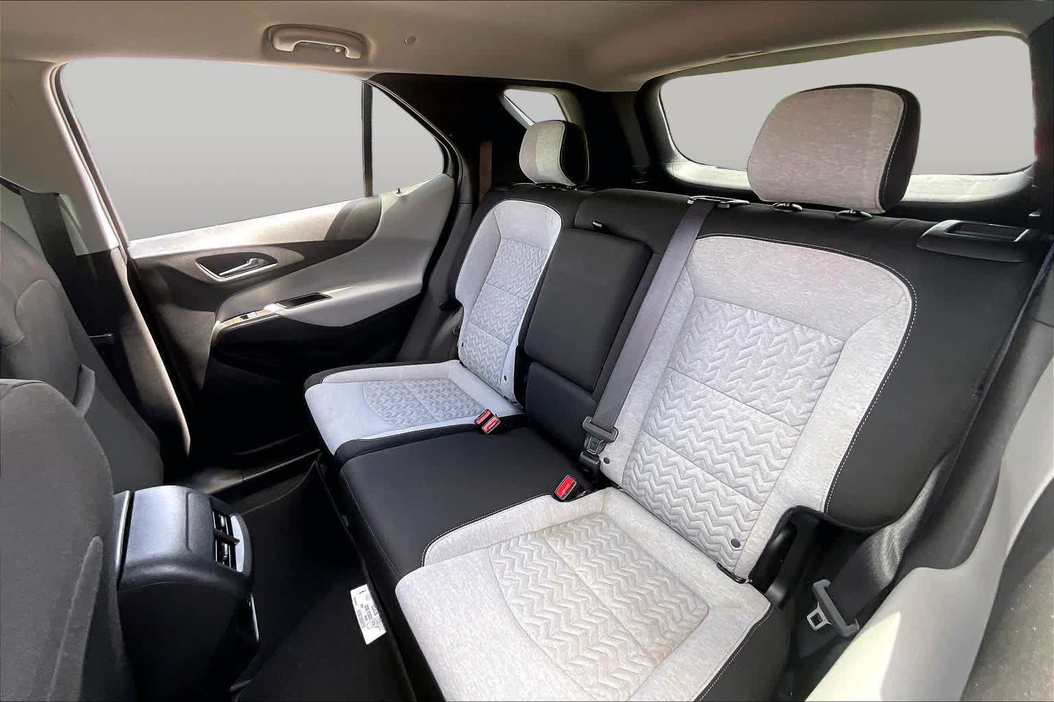Used 2022 Chevrolet Equinox LT FWD image 20