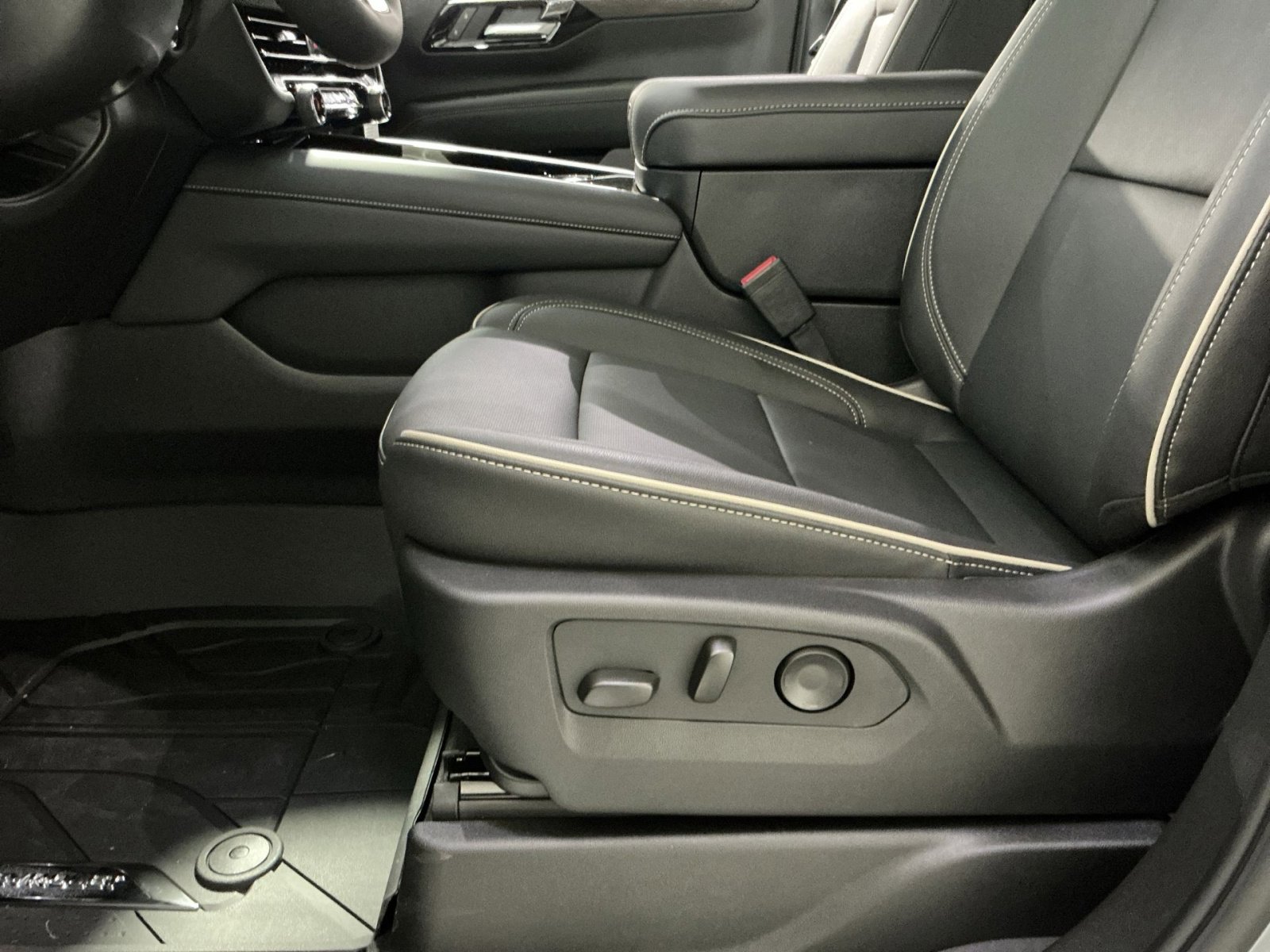 New 2026 Chevrolet Tahoe Premier image 22
