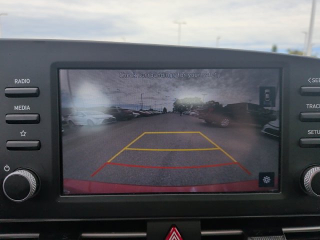 Used 2023 Hyundai Elantra SEL FWD image 20
