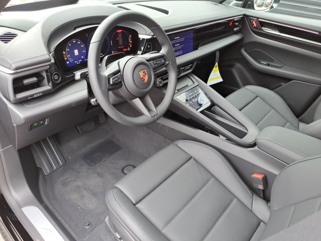 New 2026 Porsche Macan Electric RWD image 3