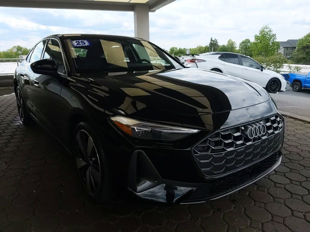 Used 2025 Audi A5 2.0T Premium w/ Convenience Package AWD/4WD image 4