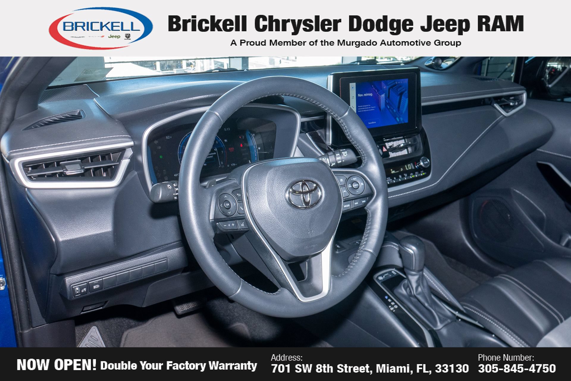 Used 2025 Toyota Corolla XSE FWD image 14