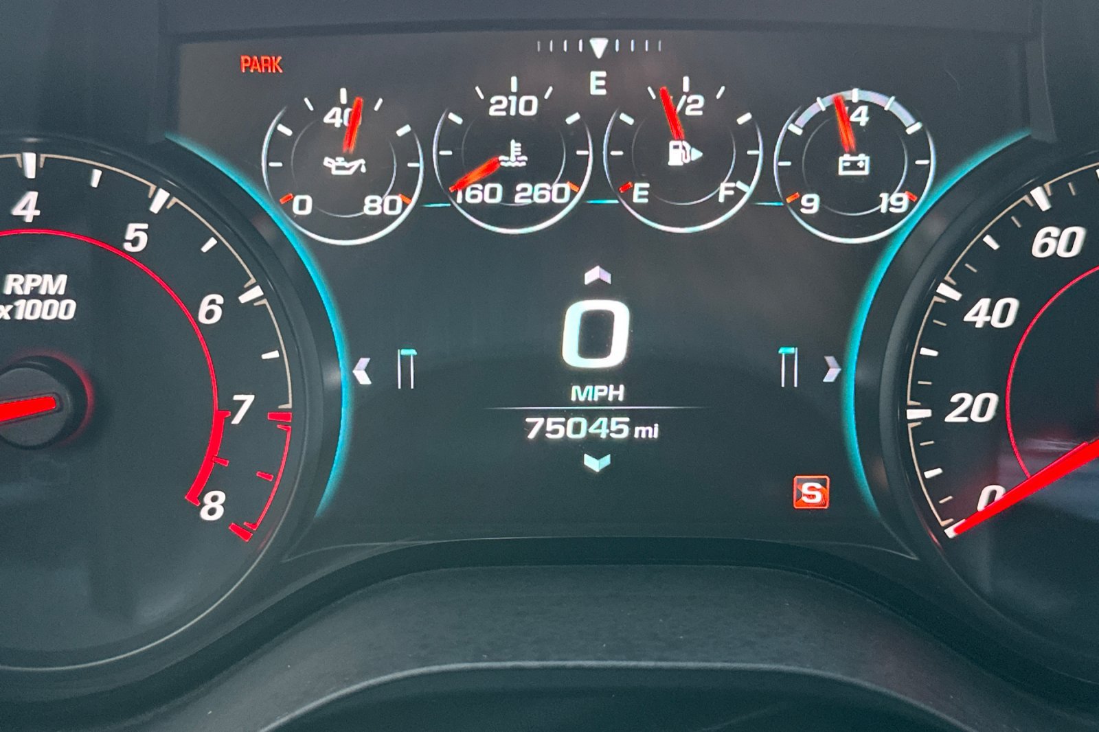 Used 2016 Chevrolet Camaro LT RWD image 37