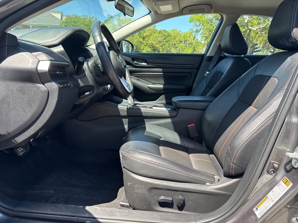 Used 2022 Nissan Altima 2.5 SR image 11