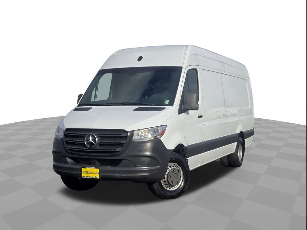 Used 2020 Mercedes-Benz Sprinter 3500 image 1