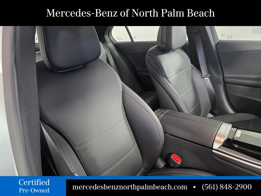 Certified 2025 Mercedes-Benz C 300 Sedan image 28