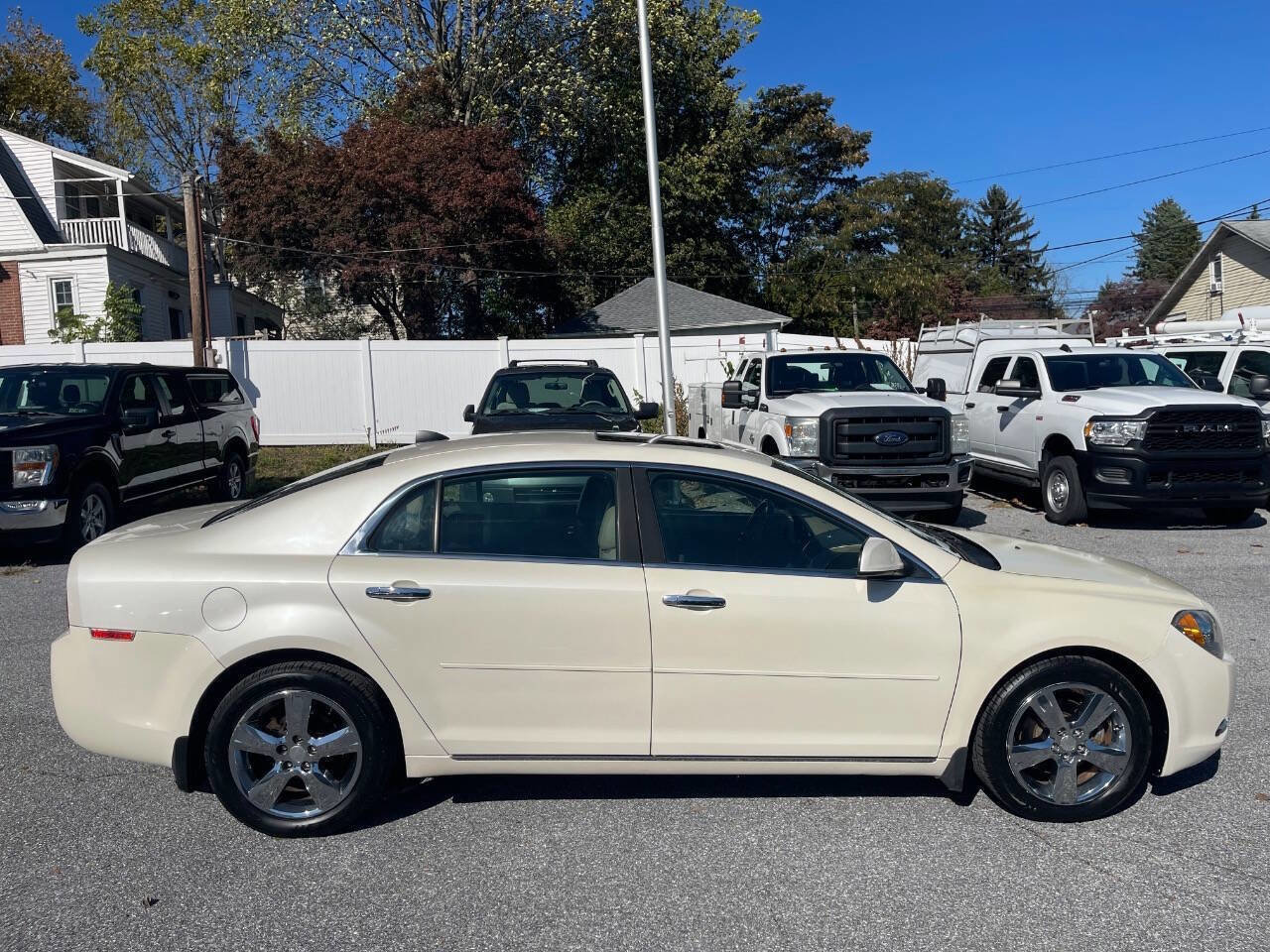 Used 2012 Chevrolet Malibu LT w/ Sunroof Package image 7