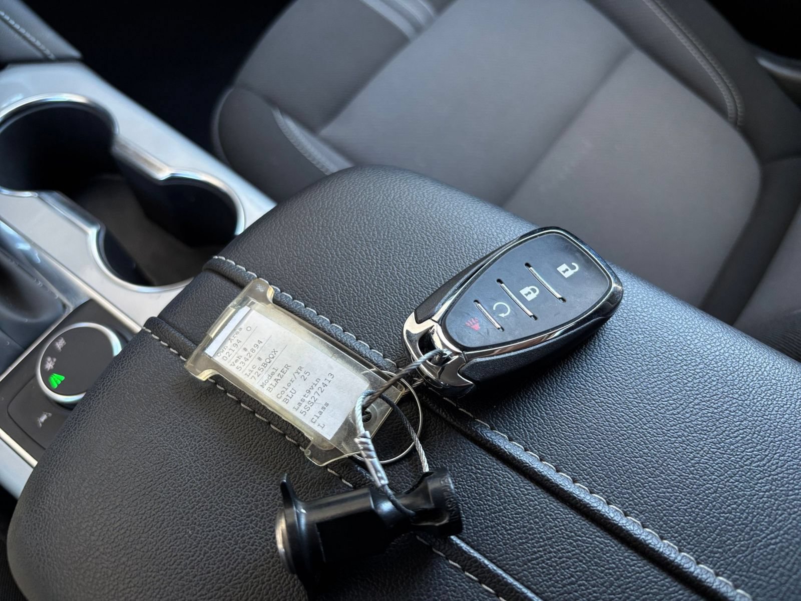 Used 2025 Chevrolet Blazer LT FWD image 21