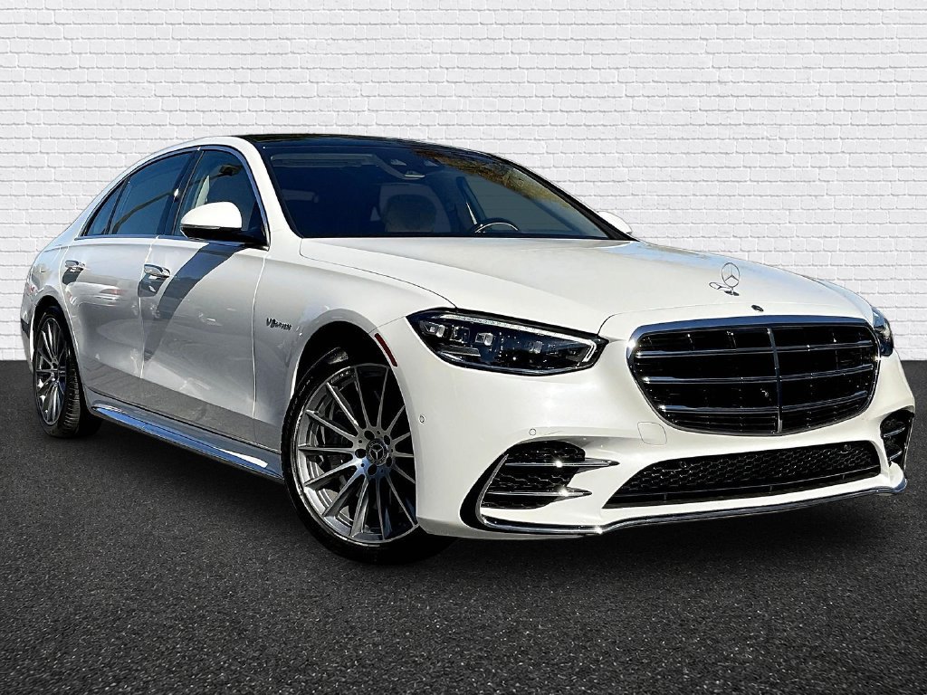 Used 2025 Mercedes-Benz S 580 4MATIC Sedan image 3