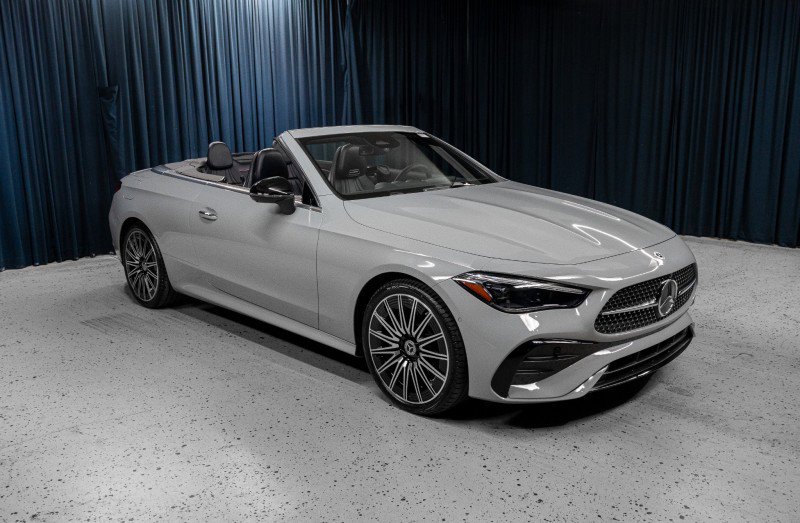 New 2026 Mercedes-Benz CLE 300 4MATIC Cabriolet image 4