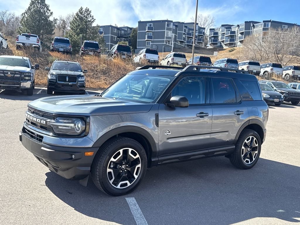 Used 2022 Ford Bronco Sport Outer Banks image 3