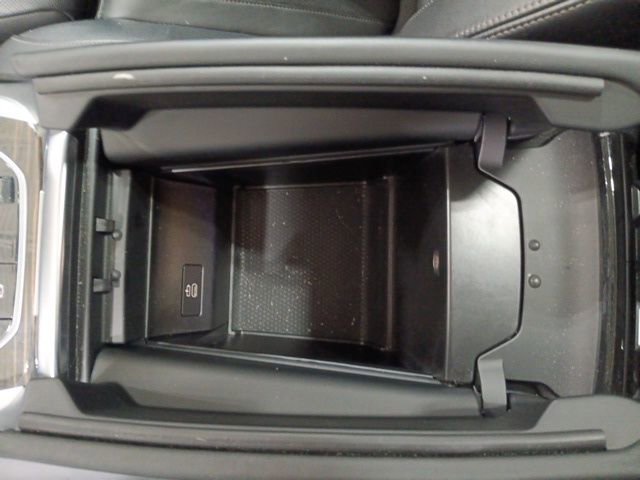 Used 2025 BMW X5 xDrive50e image 17