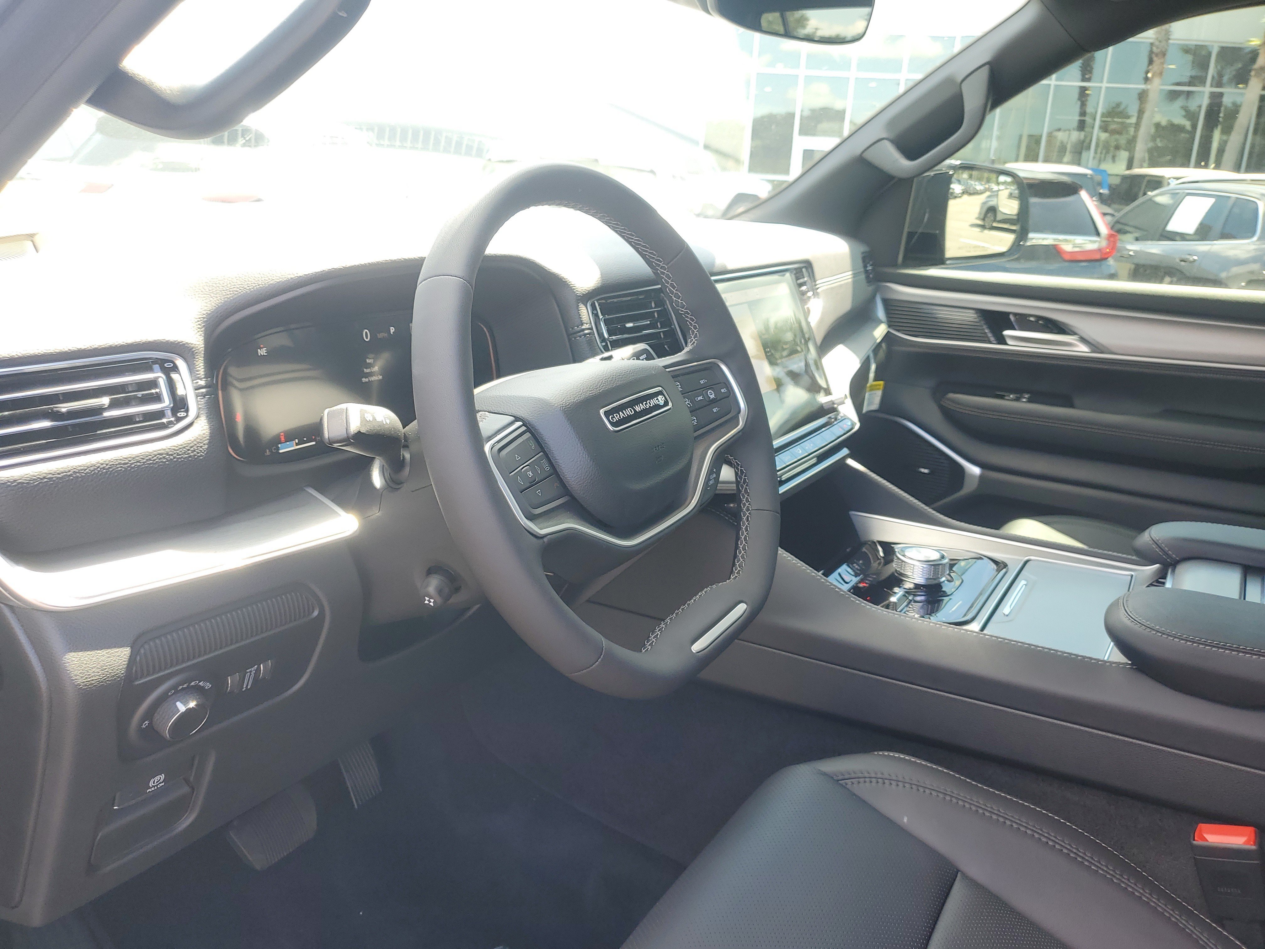 New 2026 Jeep Grand Wagoneer Limited AWD/4WD image 13