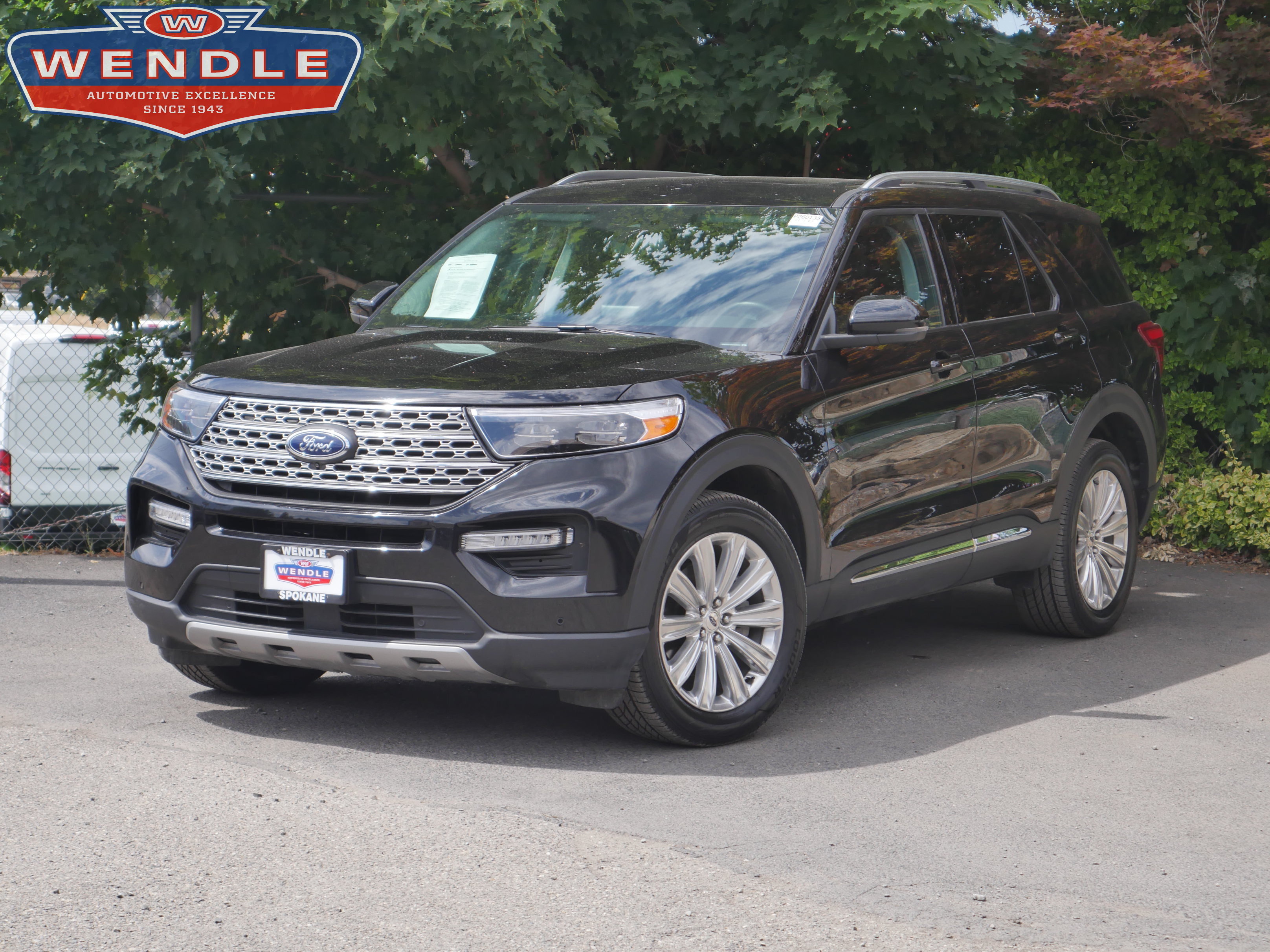 Certified 2024 Ford Explorer Limited w/ Limited Technology Package