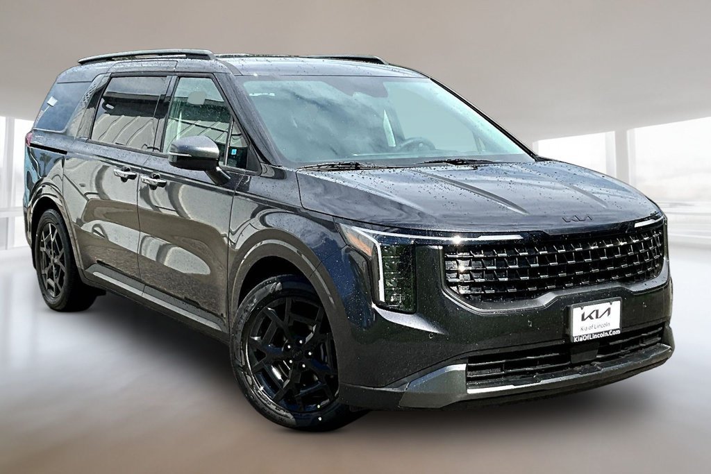 New 2027 Kia Carnival EX FWD image 2