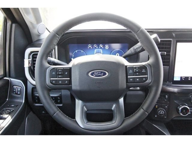 New 2026 Ford F250 Lariat w/ Tremor Off-Road Package AWD/4WD image 11