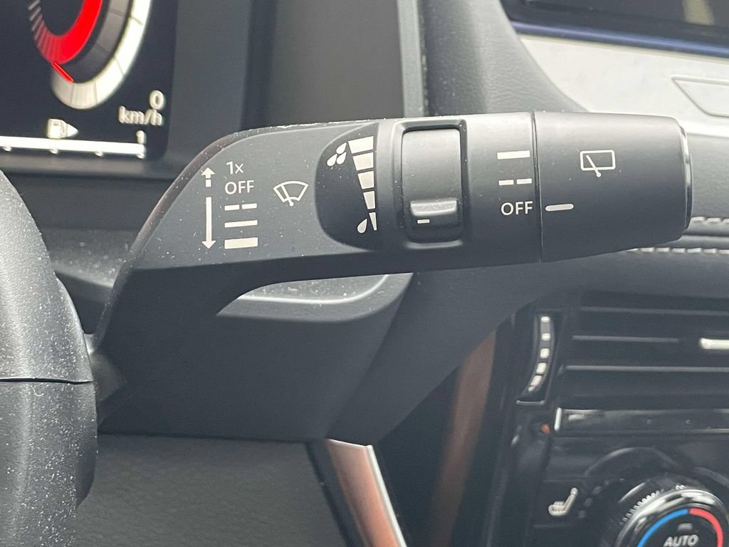 Used 2026 Nissan Rogue Platinum w/ Platinum Premium Package AWD/4WD image 25