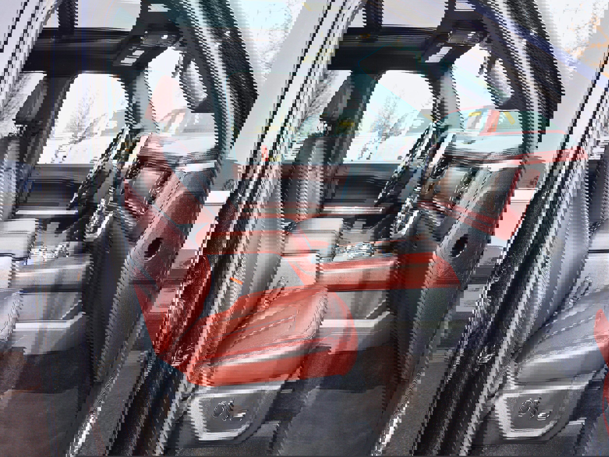 Used 2022 Ford Expedition Limited AWD/4WD image 32