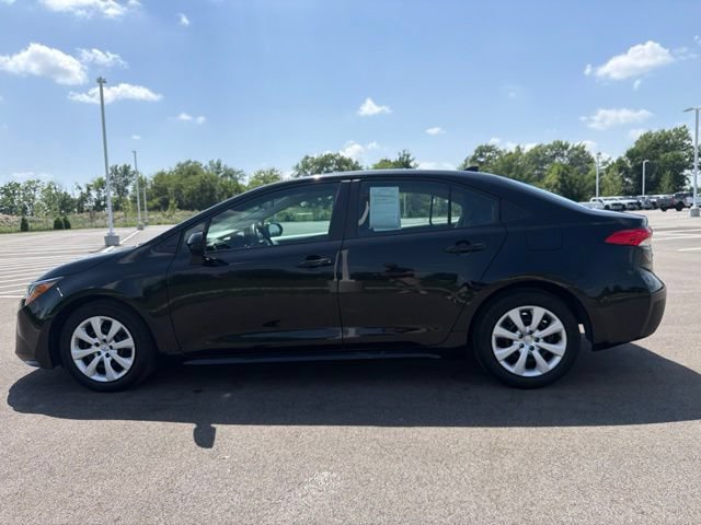 Used 2024 Toyota Corolla LE FWD image 12