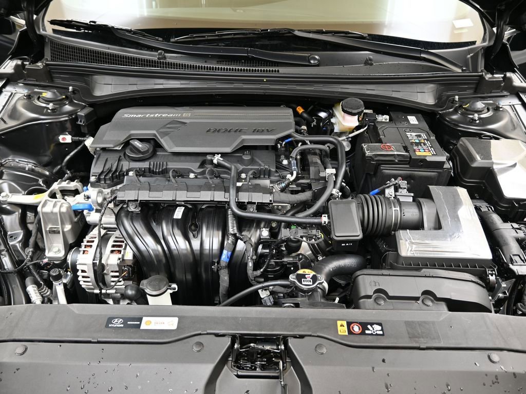 New 2026 Hyundai Elantra SEL Sport image 9