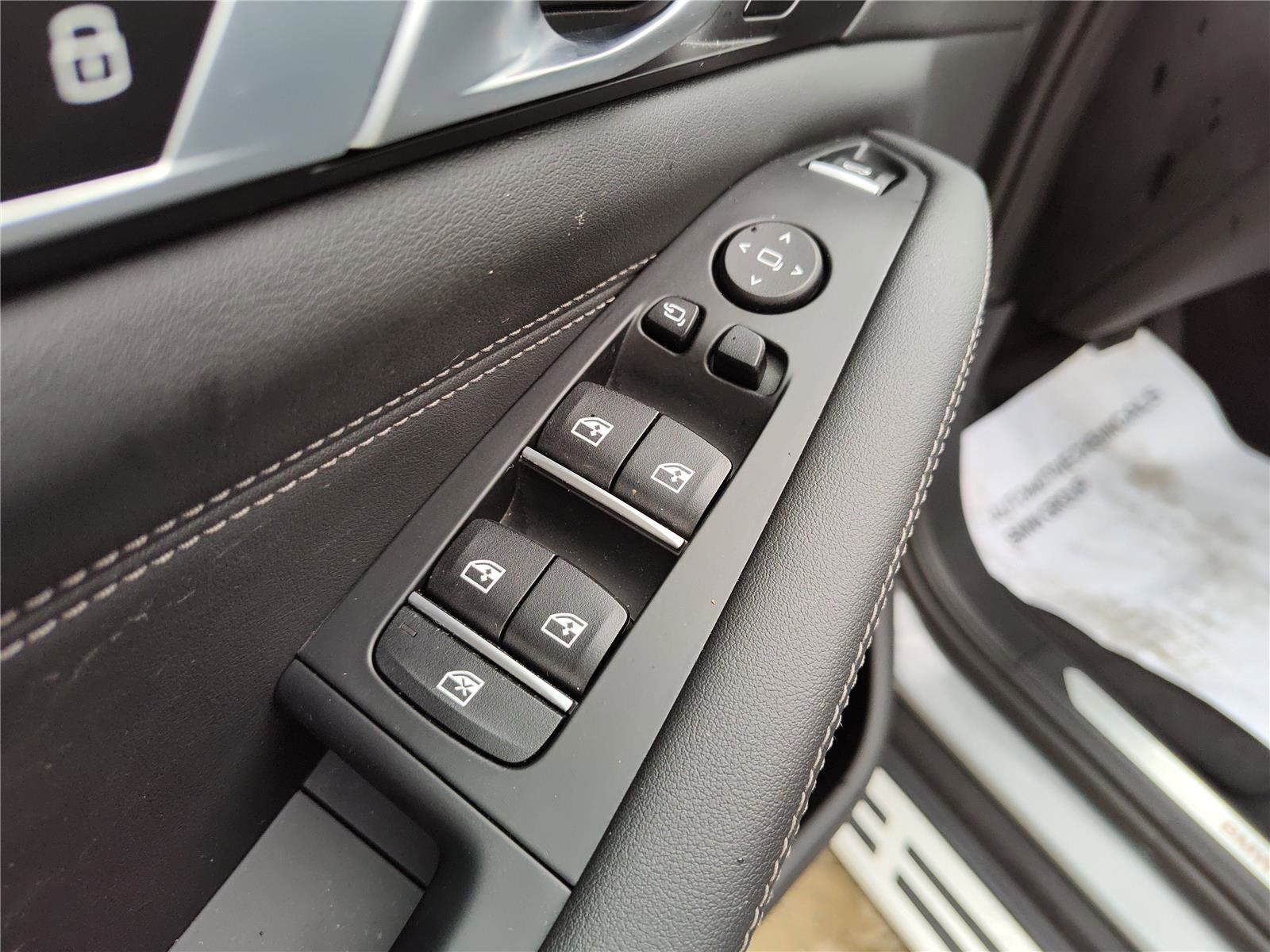 Certified 2025 BMW X5 xDrive40i image 18